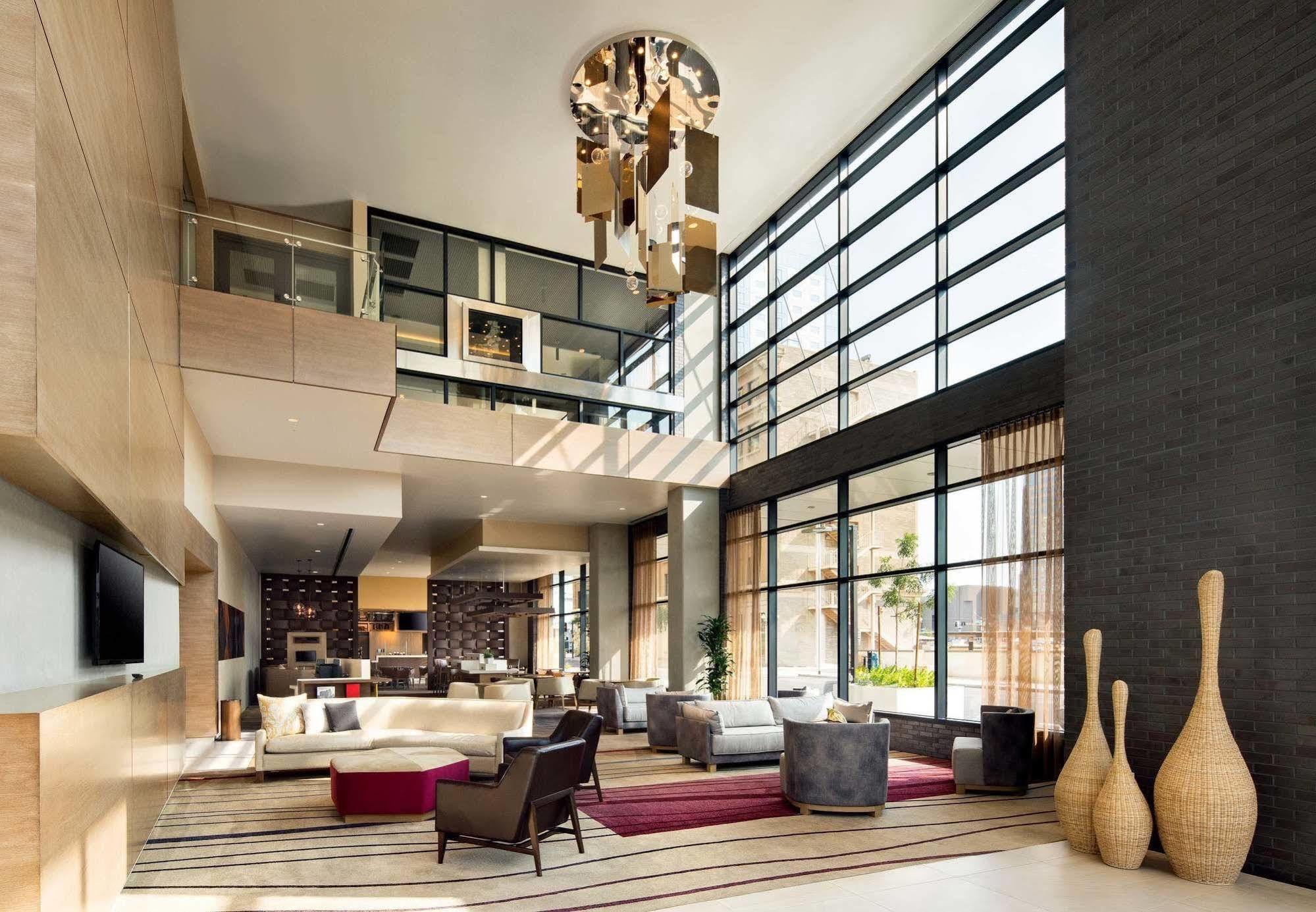 Residence Inn By Marriott Phoenix Downtown מראה חיצוני תמונה