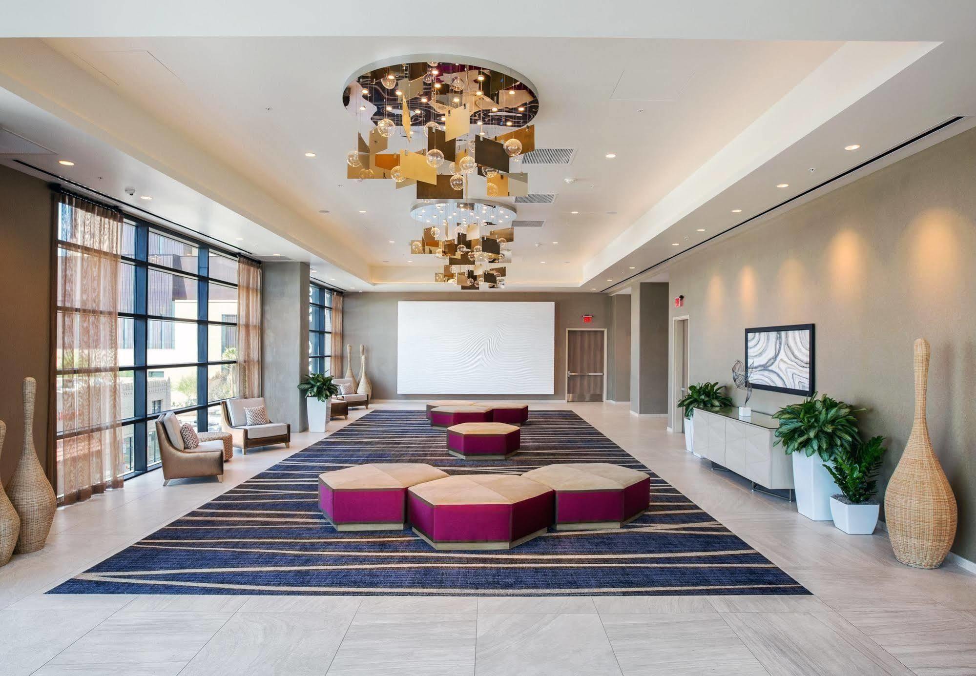 Residence Inn By Marriott Phoenix Downtown מראה חיצוני תמונה