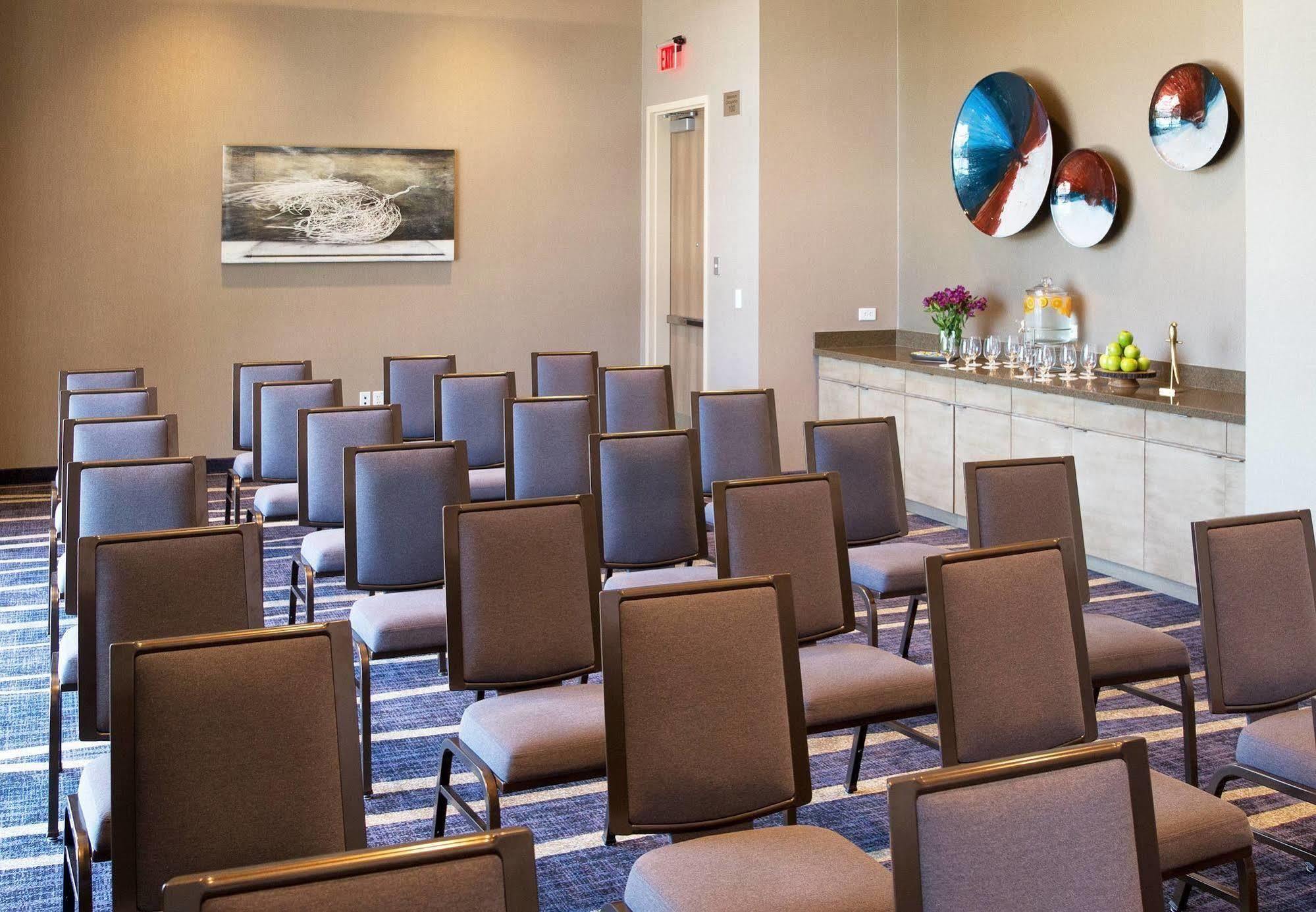 Residence Inn By Marriott Phoenix Downtown מראה חיצוני תמונה