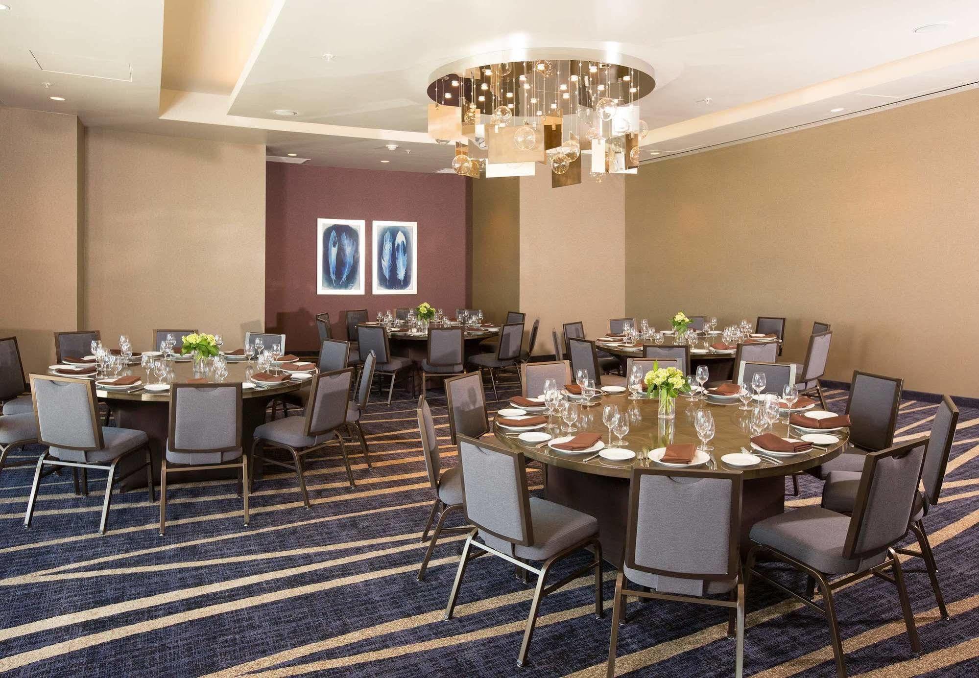 Residence Inn By Marriott Phoenix Downtown מראה חיצוני תמונה